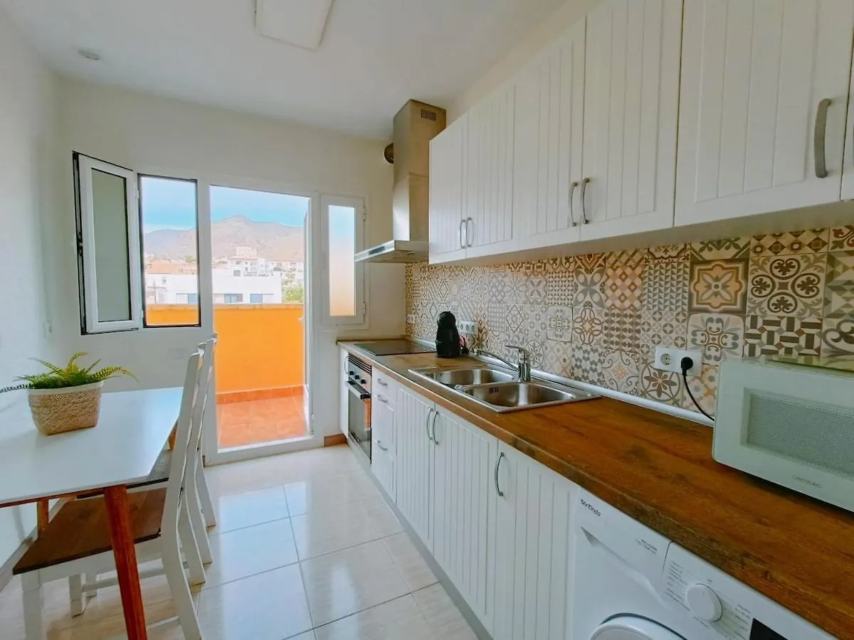 El Jazmin Suites, 3 Hab, Gran Terraza Con Vistas A La Montana Y A 15 Min De La Playa Aguadulce  0*, Aguadulce (Almeria)