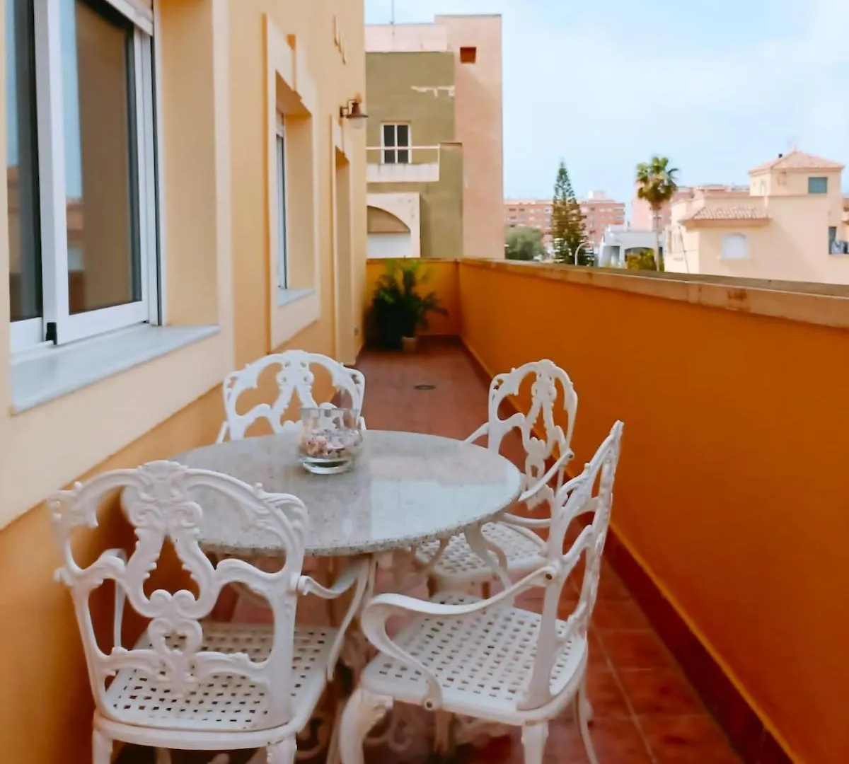 El Jazmin Suites, 3 Hab, Gran Terraza Con Vistas A La Montana Y A 15 Min De La Playa 아구아둘세 스페인